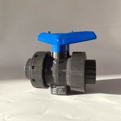 Кран (вентиль) разборный Ø20 mm PN16 на трубу 20 mm UPVC (PVC-U) шаров