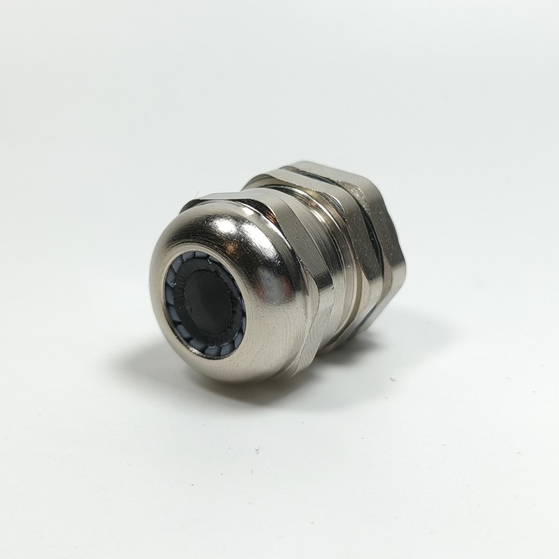 Гермофитинг 2-6 мм с резьбой 1/2" из нержавеющей стали 304